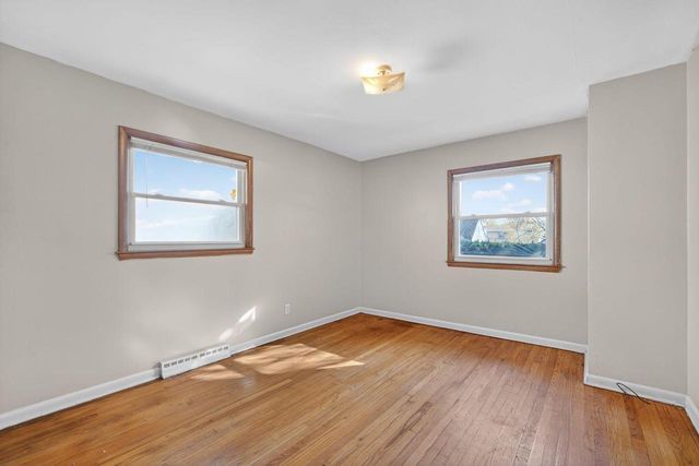 7471 W Beckett AVENUE, Milwaukee, WI 53216