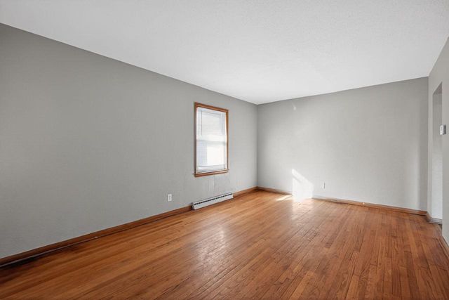 7471 W Beckett AVENUE, Milwaukee, WI 53216