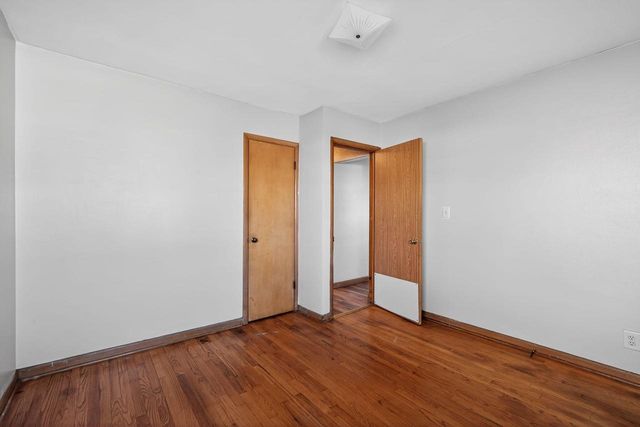 7471 W Beckett AVENUE, Milwaukee, WI 53216
