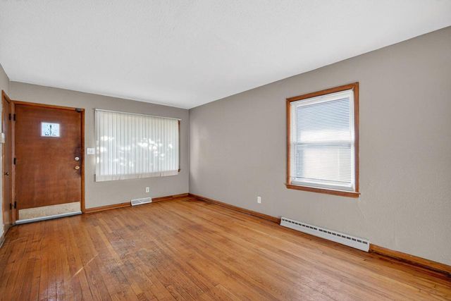 7471 W Beckett AVENUE, Milwaukee, WI 53216