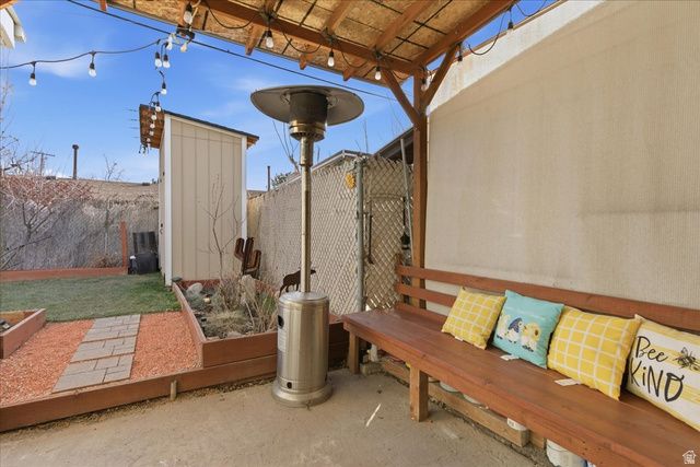 936 E PLACE, Salt Lake City, UT 84102