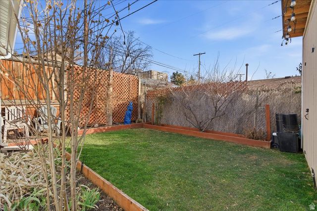 936 E PLACE, Salt Lake City, UT 84102