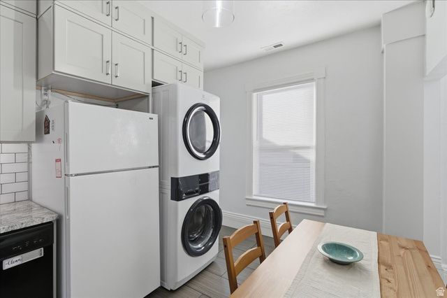 936 E PLACE, Salt Lake City, UT 84102