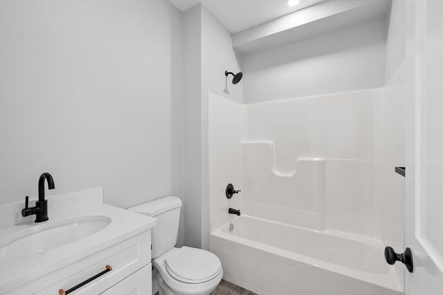 631 Franklin Street 209, Worcester, MA 01604