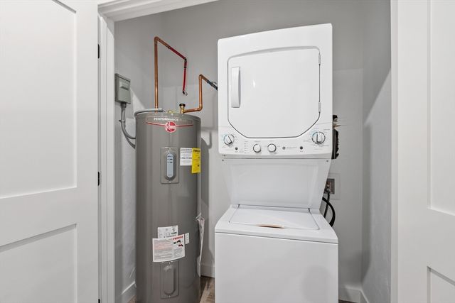 631 Franklin Street 209, Worcester, MA 01604