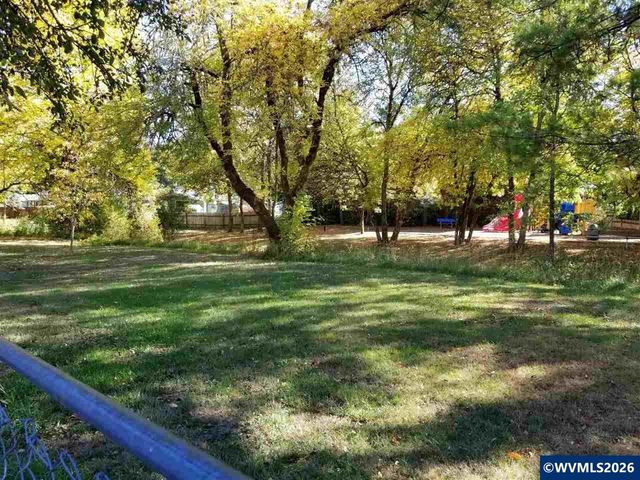 2752 Newton St, Philomath, OR 97370