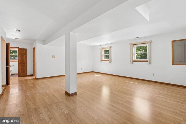1 JACOBO LN, Towson, MD 21286