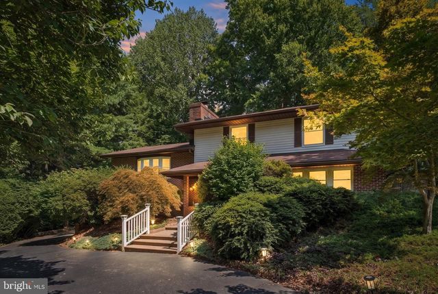 1 JACOBO LN, Towson, MD 21286