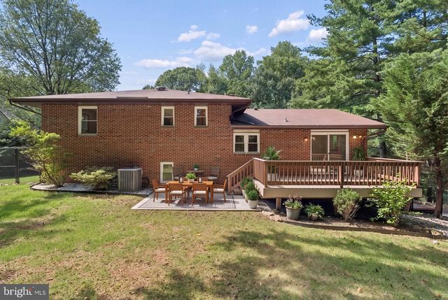 1 JACOBO LN, Towson, MD 21286