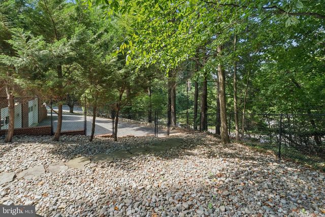 1 JACOBO LN, Towson, MD 21286