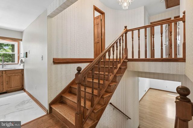 1 JACOBO LN, Towson, MD 21286