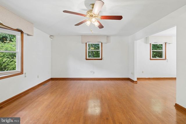 1 JACOBO LN, Towson, MD 21286