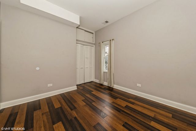 2734 W 18th Street 2R, Chicago, IL 60608