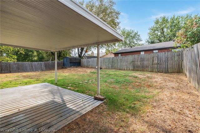 805 N Street, Barling, AR 72923
