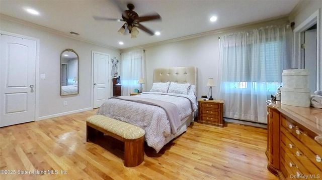 257 Locust Avenue, Staten Island, NY 10306