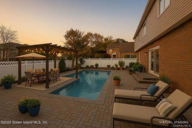 257 Locust Avenue, Staten Island, NY 10306