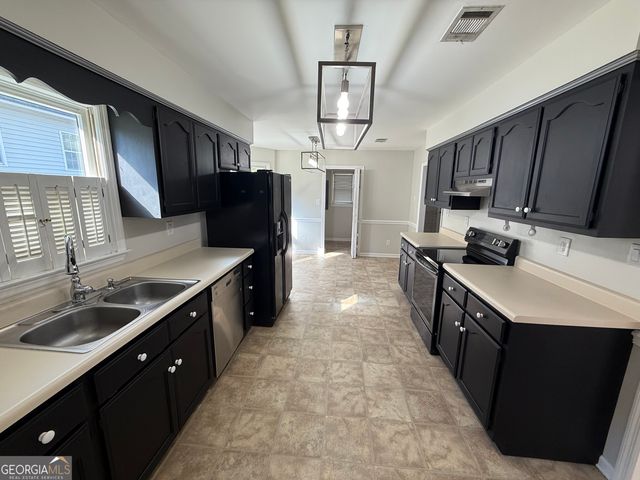 199 Autumn Trace Court, Macon, GA 31210