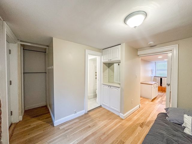 61 Phillips St 1, Boston, MA 02114