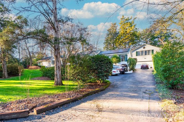 1330 Cedar Lane, Charlotte, NC 28226