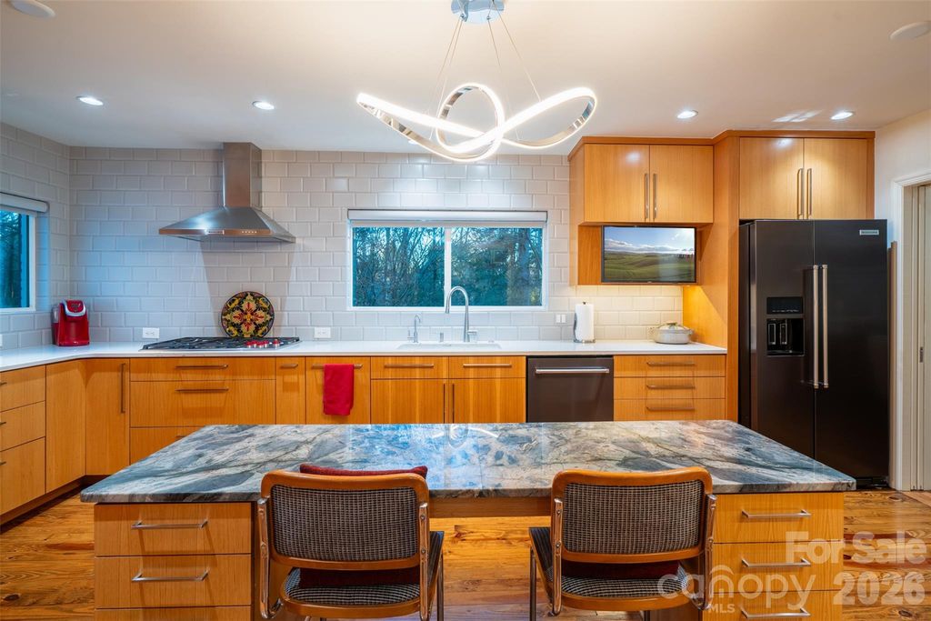 1330 Cedar Lane, Charlotte, NC 28226