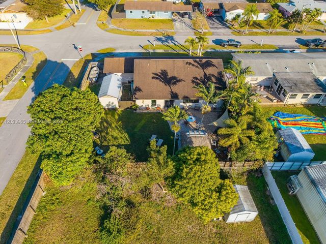 1760 NW 12th Ave, Homestead, FL 33030