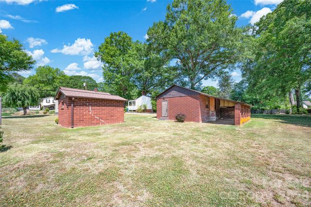 320 Cook Street, Mooresville, NC 28115