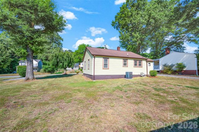 320 Cook Street, Mooresville, NC 28115