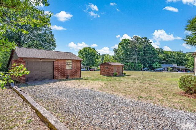 320 Cook Street, Mooresville, NC 28115