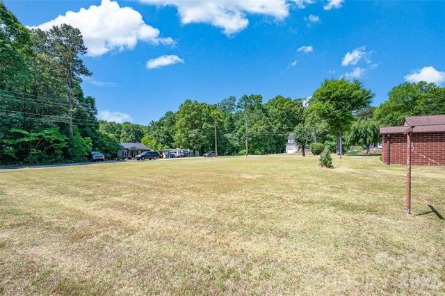 320 Cook Street, Mooresville, NC 28115