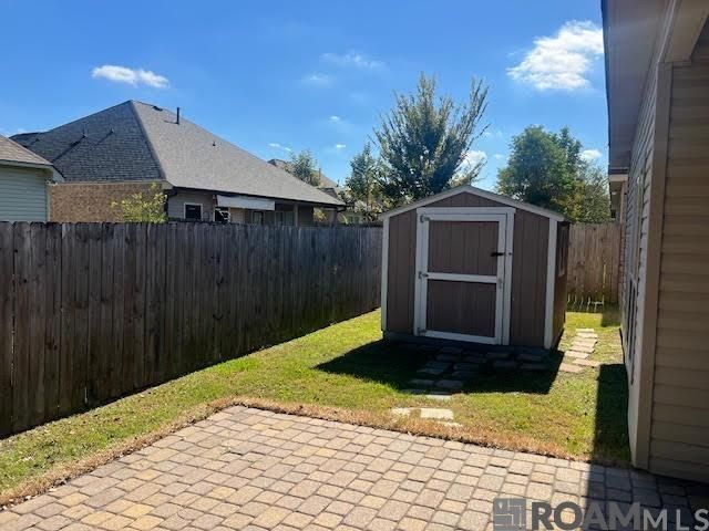 17060 Jamestowne Dr, Prairieville, LA 70769