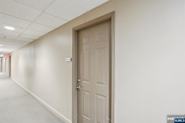 3110 City Place, Edgewater, NJ 07020