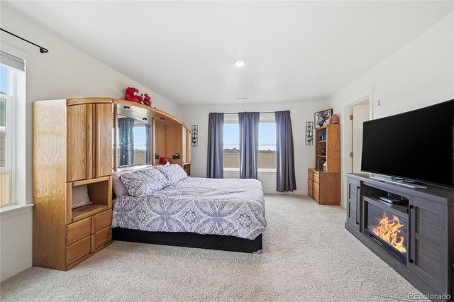 281 Raven Lane, Johnstown, CO 80534
