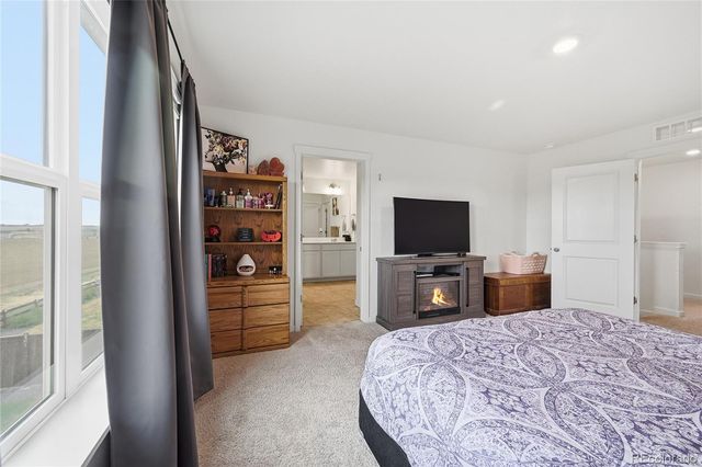 281 Raven Lane, Johnstown, CO 80534