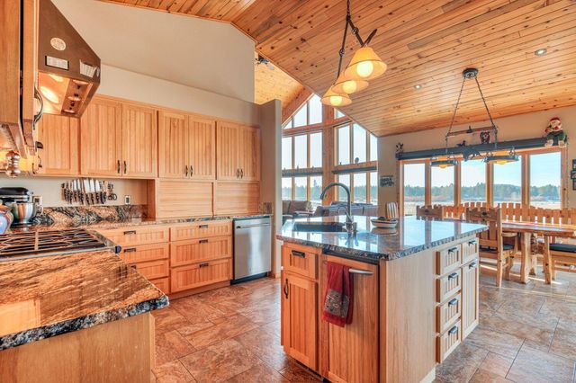 52995 Riverview Drive, La Pine, OR 97739