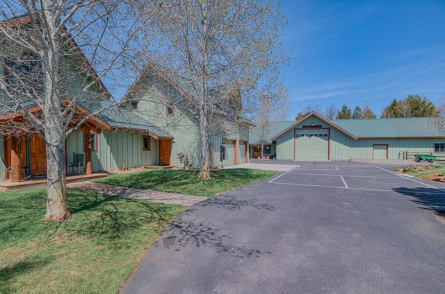 52995 Riverview Drive, La Pine, OR 97739