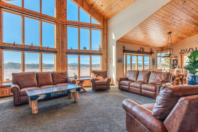 52995 Riverview Drive, La Pine, OR 97739