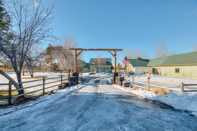 52995 Riverview Drive, La Pine, OR 97739