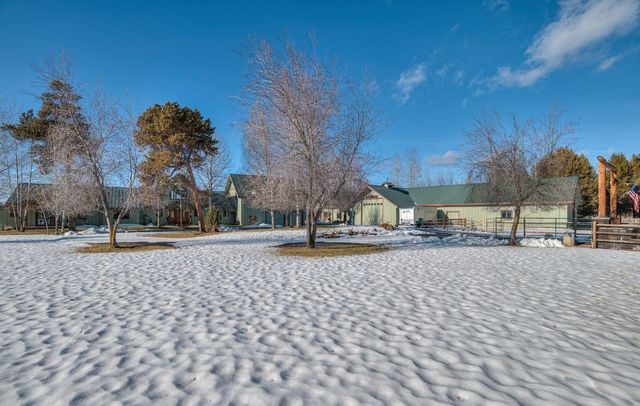 52995 Riverview Drive, La Pine, OR 97739