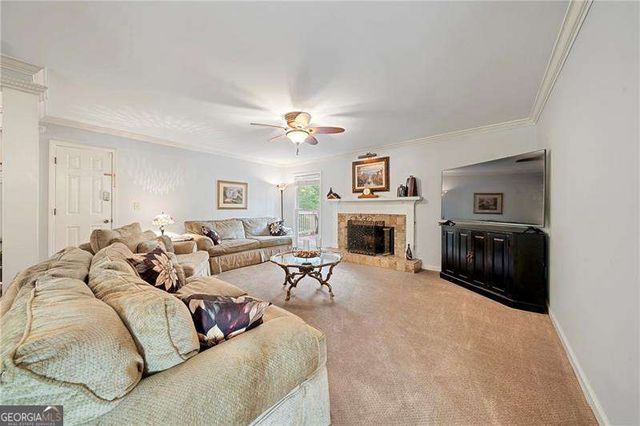 31 Fawn Lake Trail NE, White, GA 30184