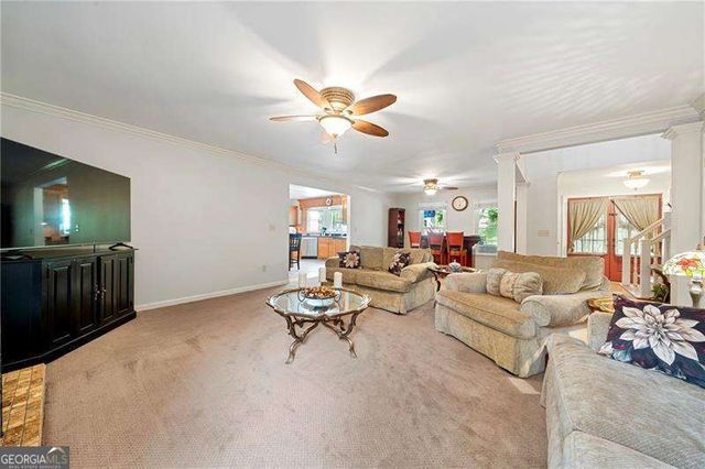 31 Fawn Lake Trail NE, White, GA 30184