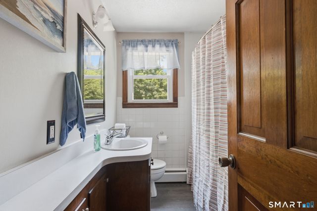 60 Simon Road, Enfield, CT 06082