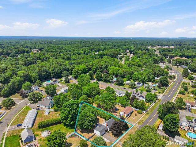 60 Simon Road, Enfield, CT 06082