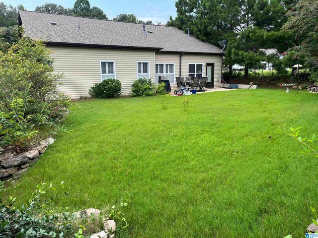 915 VALLEY CIRCLE, Leeds, AL 35094