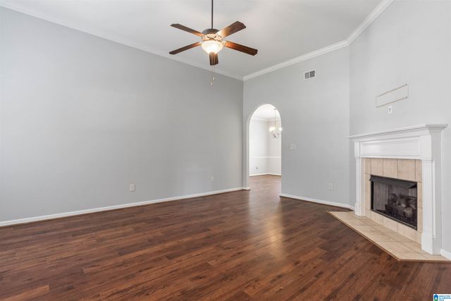 915 VALLEY CIRCLE, Leeds, AL 35094