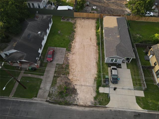 2513 Sumpter Street, Houston, TX 77026