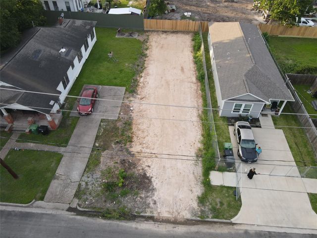 2513 Sumpter Street, Houston, TX 77026