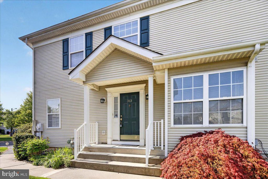 313 FOUNTAYNE LN, Trenton, NJ 08648