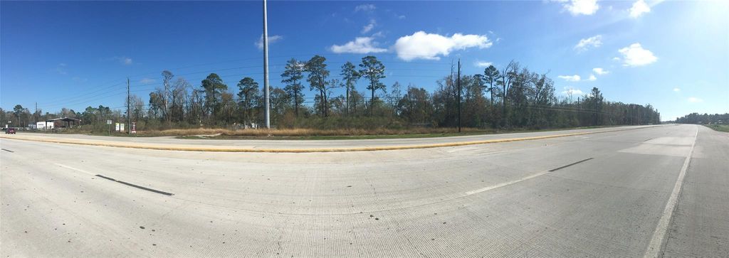 22332 Crosby Huffman Road, Huffman, TX 77336