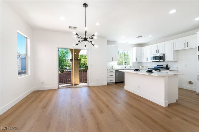 6436 Beckman Glen Court, Las Vegas, NV 89141