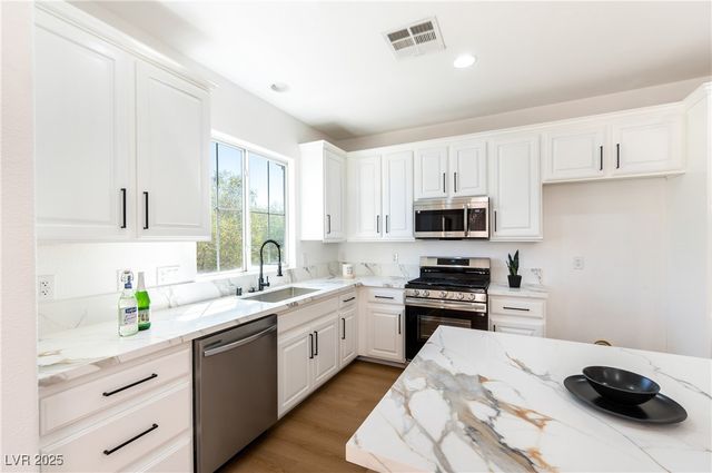 6436 Beckman Glen Court, Las Vegas, NV 89141